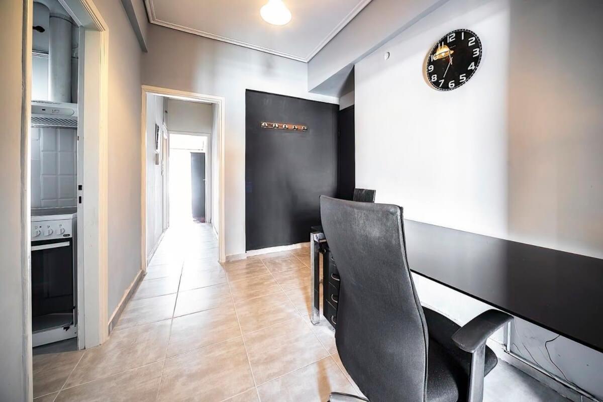 Topfloor Central Apt With Urban Views,3' To Metro أثينا المظهر الخارجي الصورة